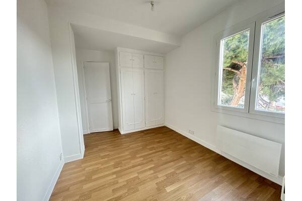 Maison à louer, 55m², CANNES