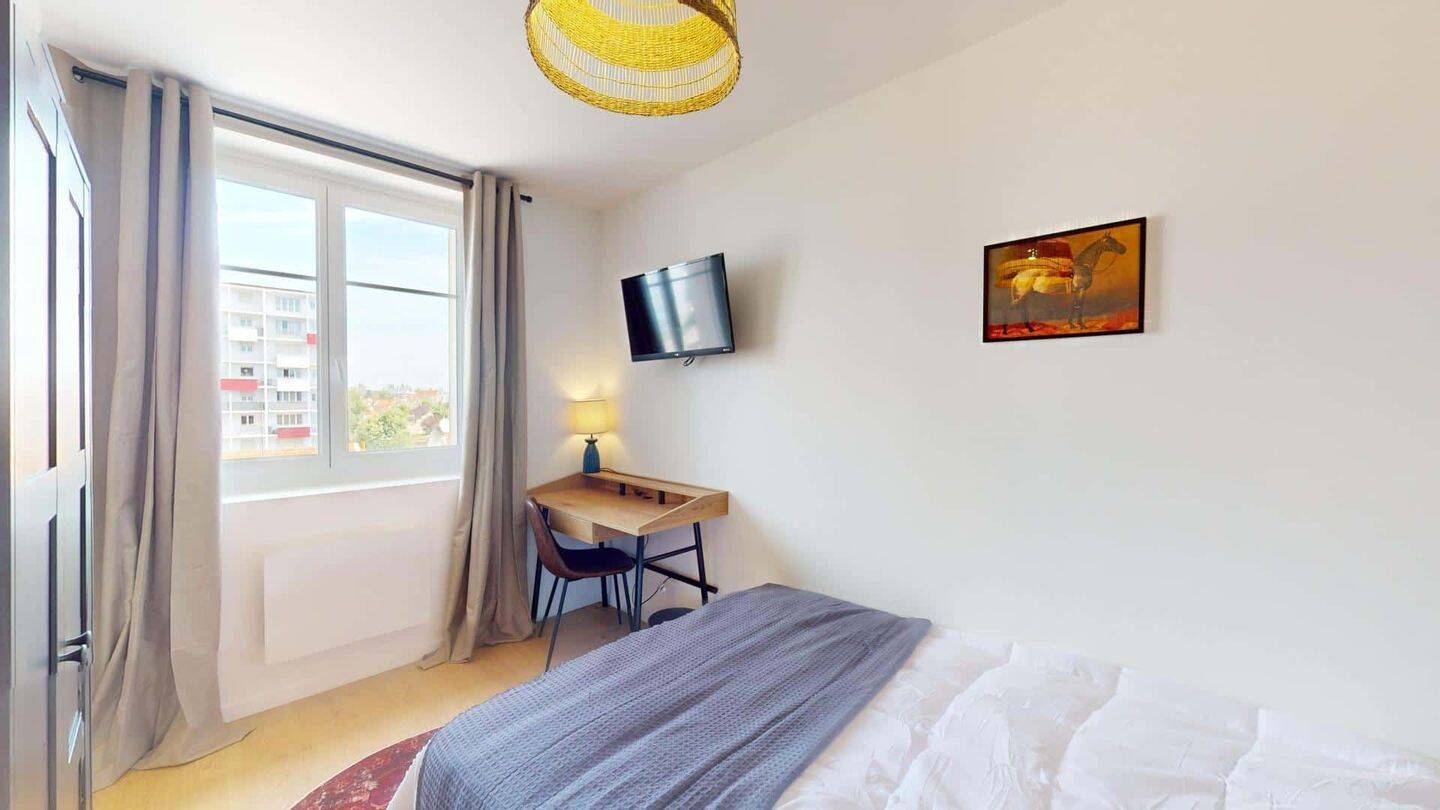 Chambre 3 - CHANZY F - Colocation — 6