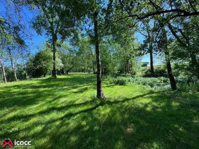 Propriété de loisirs à vendre 34 000 € 9 715 m² de terrain Saint-Vincent-sur-Graon 85540