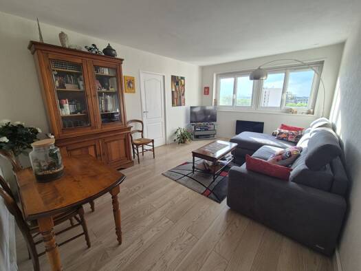 Appartement à vendre 390 000 € 3 pièces 2 chambres 66,16 m² Étage 8/16 Entrée de Ville Clichy 92110