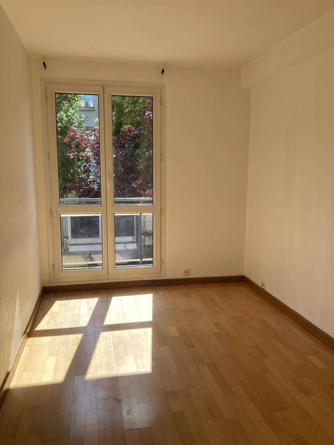 Maison à louer, 64m², SAINT MAUR DES FOSSES