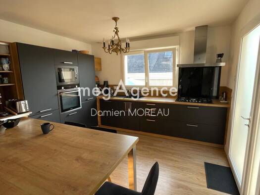 Maison à vendre 397 900 € 6 pièces 4 chambres 134 m² 572 m² de terrain Sainte-Anne-d'Auray 56400