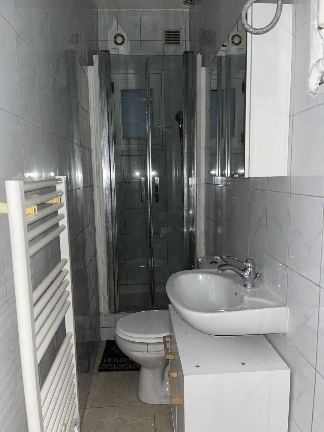 Maison à louer, 15m², SAINT MAUR DES FOSSES