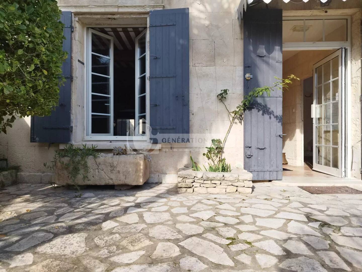 Maison à vendre, 295m², FONTVIEILLE