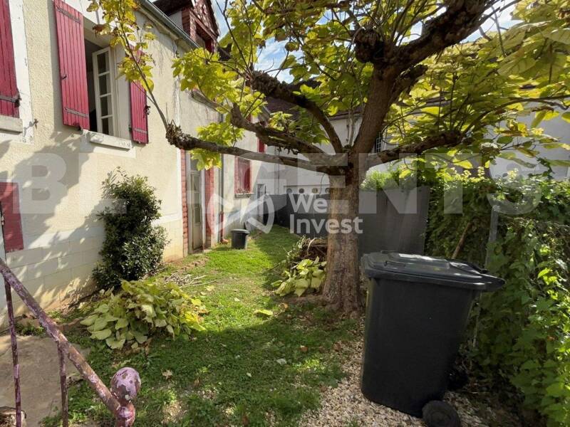 Maison à vendre, 110m², LAROCHE SAINT CYDROINE