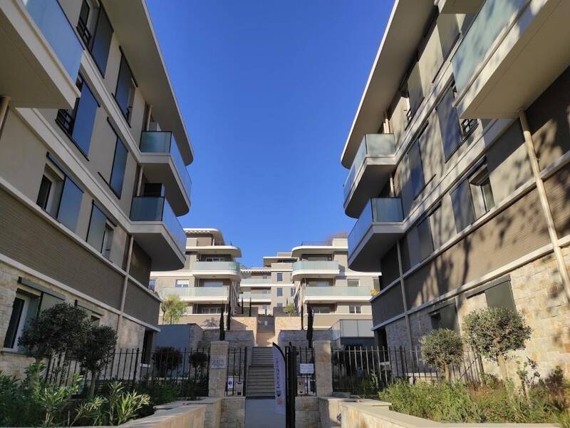 Maison à louer, 42m², MOUGINS