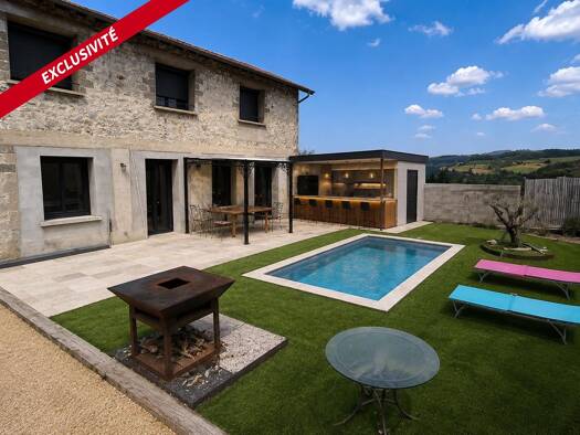 Maison à vendre 389 000 € 6 pièces 4 chambres 140 m² 517 m² de terrain Saint-Just-Malmont 43240