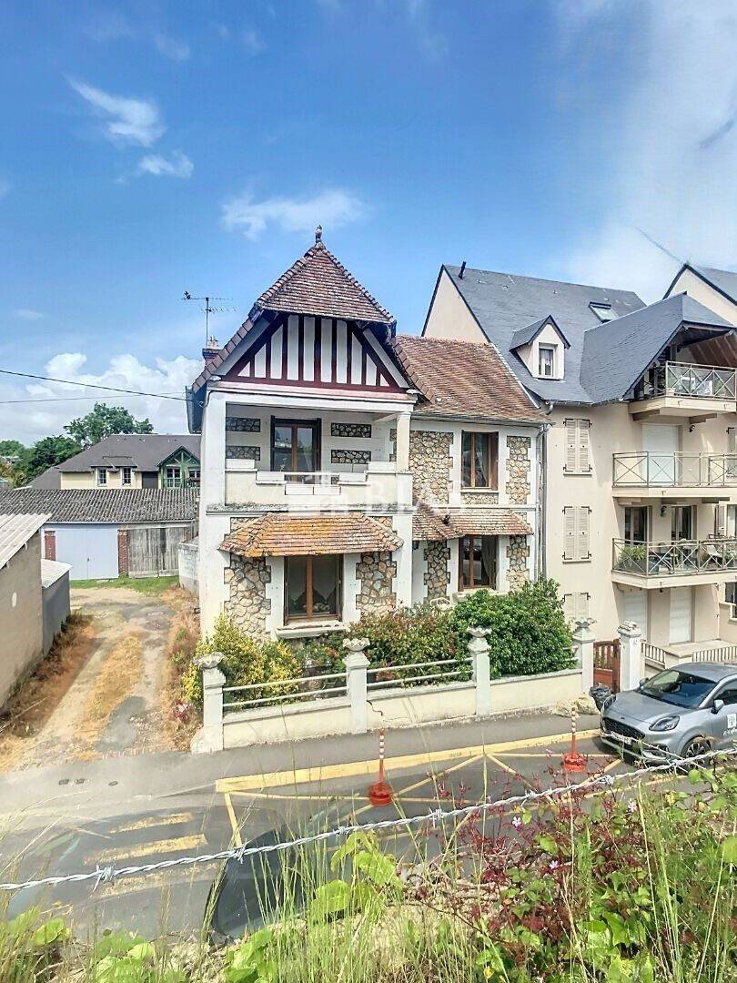 Maison à vendre, 110m², EQUEMAUVILLE