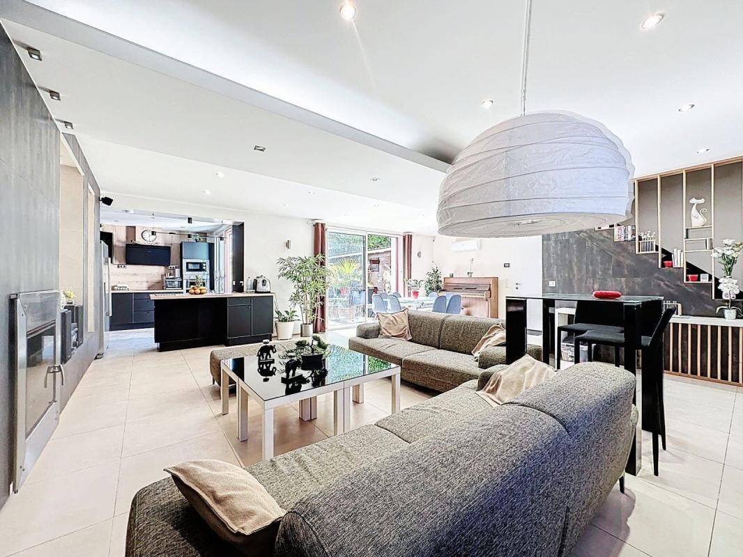 Maison à vendre, 161m², CRETEIL