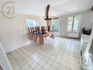 Maison de plain-pied à vendre 99 000 € 6 pièces 3 chambres 81,6 m² Fecamp 76400