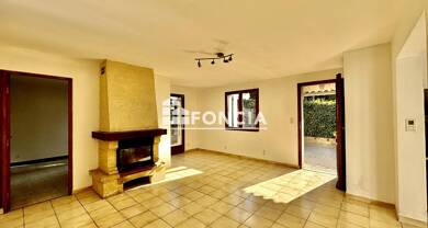 Maison de plain-pied à vendre 152 000 € 2 pièces 1 chambre 45 m² 250 m² de terrain Les Blaches-Les Champs Montélimar 26200