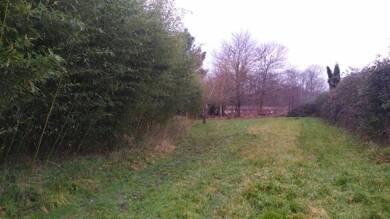 Terrain constructible à vendre 75 000 € 490 m² de terrain Centre Ville Langon 33210