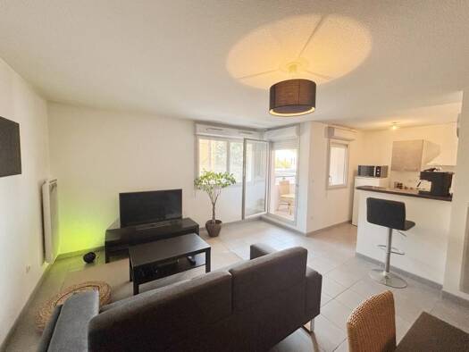 Appartement à vendre 223 000 € 3 pièces 2 chambres 64 m² Étage 1/4 Minimes Toulouse 31200