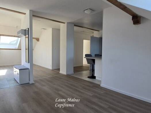 Appartement à vendre 299 000 € 4 pièces 3 chambres 90 m² Étage 2/2 La Balme-de-Sillingy 74330