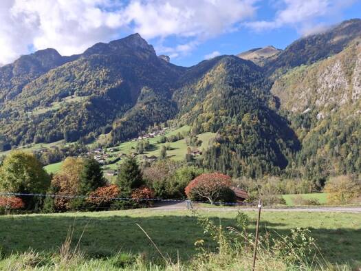 Terrain constructible à vendre 189 000 € 1 530 m² de terrain Glières-Val-de-Borne 74130