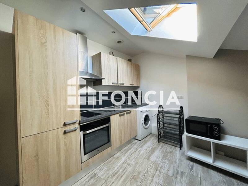 Maison à louer, 19m², TOULON