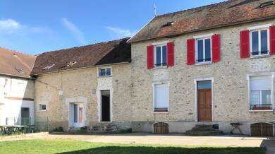 Immeuble à vendre 1 780 000 € La Chapelle Moutils 77320