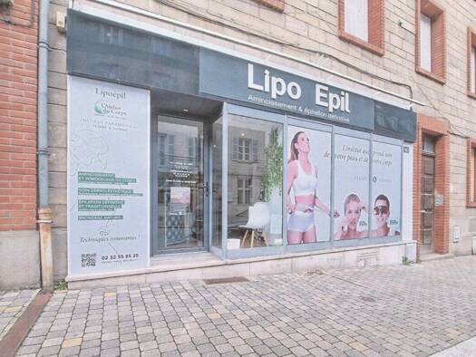 Local commercial à vendre 129 000 € 40 m² de surface de vente Centre Gisors 27140