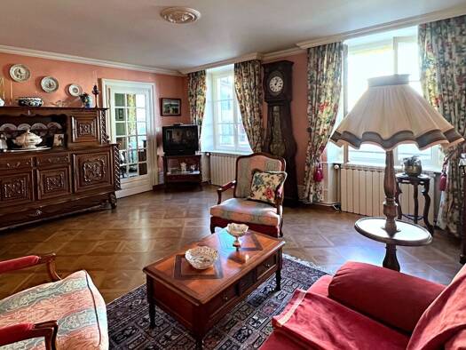 Appartement à vendre 96 500 € 3 pièces 2 chambres 83 m² Étage 1/3 Centre Ville Montbeliard 25200