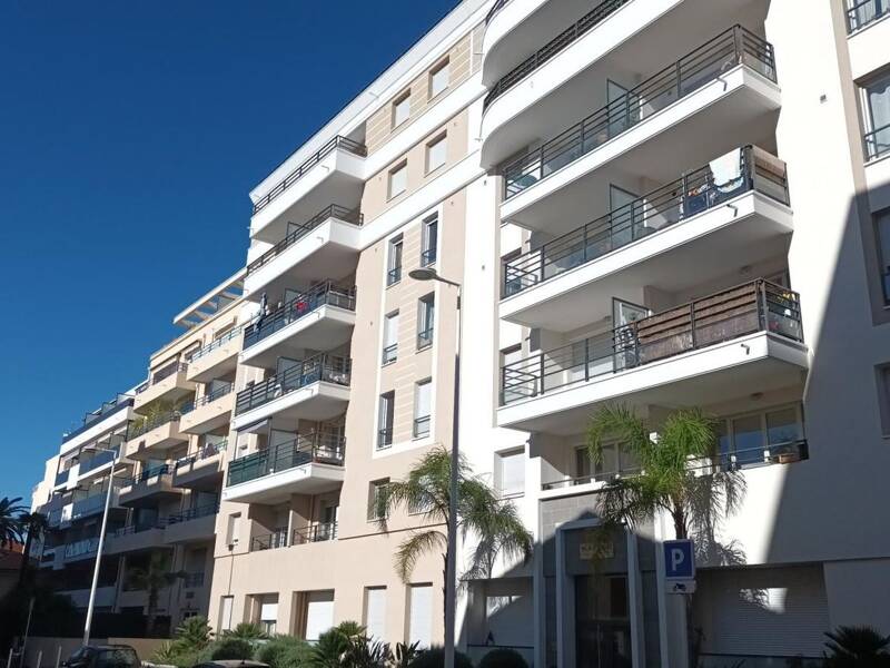 Maison à louer, 40m², ANTIBES