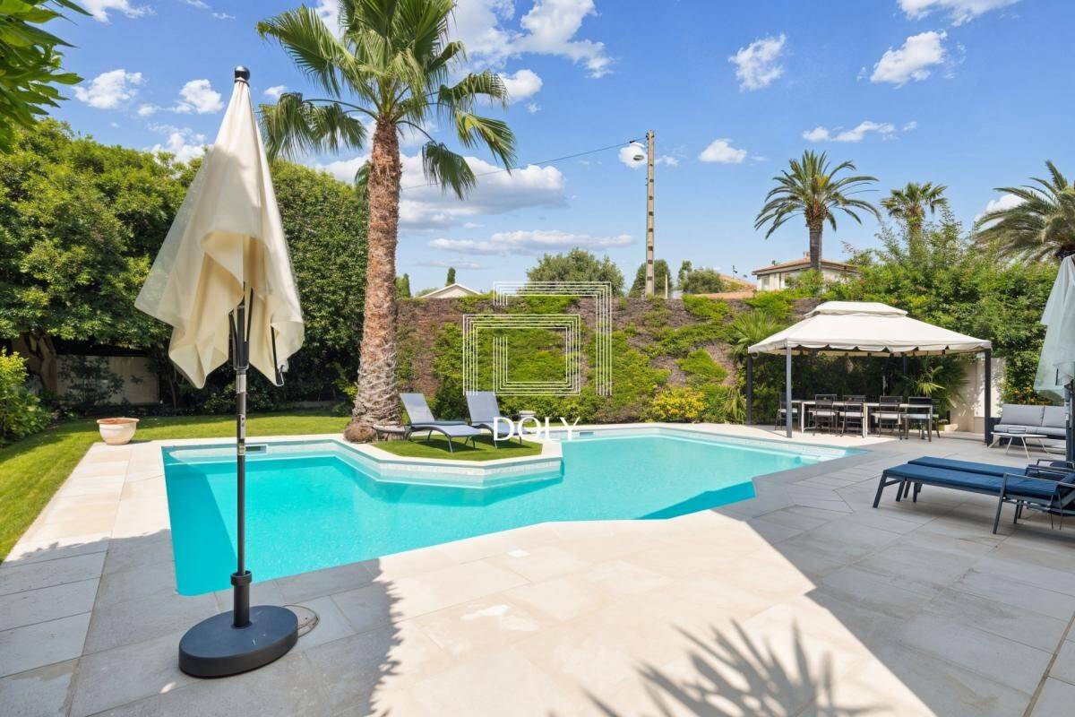 Maison à vendre, 1403m², CANNES