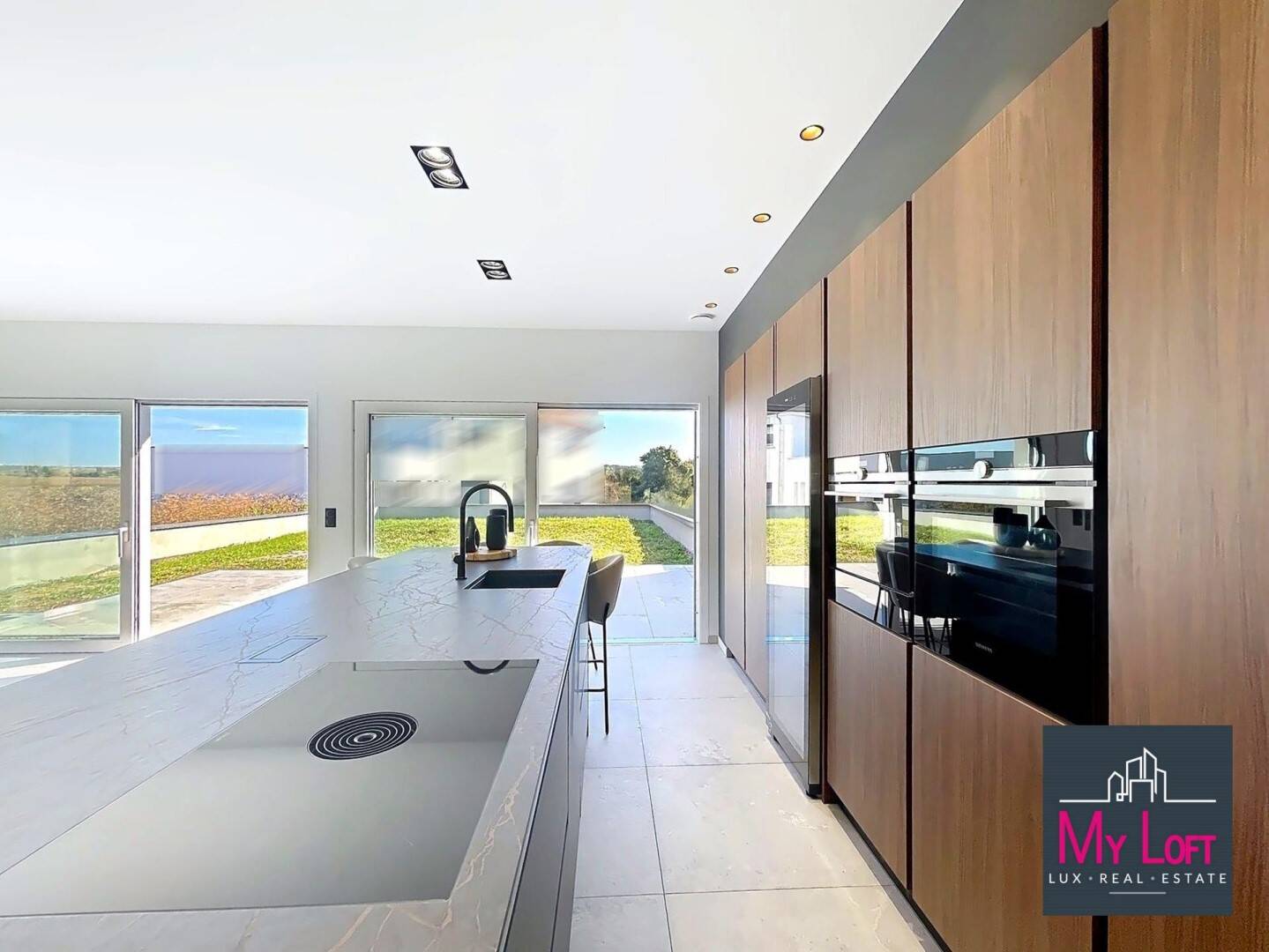 Maison à vendre, 150m², SAINT PRIVAT LA MONTAGNE