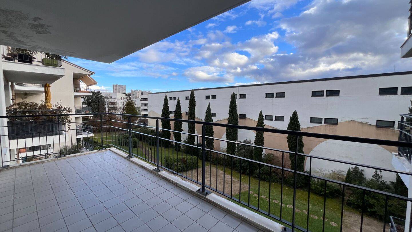 Maison à louer, 97m², TASSIN LA DEMI LUNE