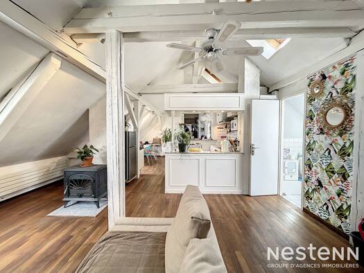 Appartement à louer 890 € 3 pièces 2 chambres 100 m² Étage 5/5 Centre-Ancienne Ville Metz 57000