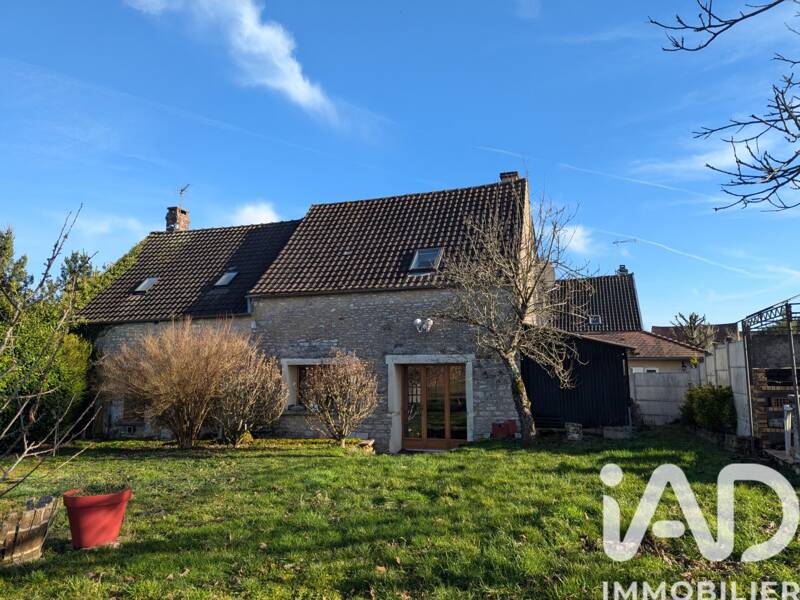 Maison à vendre, 127m², LICHERES PRES AIGREMONT