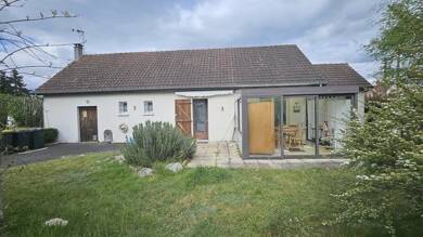 Maison de plain-pied à vendre 124 890 € 3 pièces 2 chambres 94 m² 841 m² de terrain Pruniers en Sologne 41200