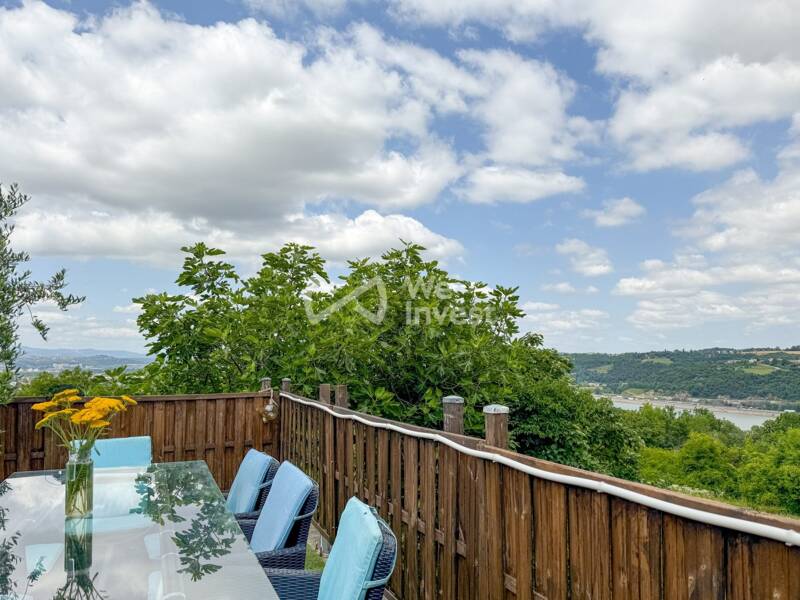 Maison à vendre, 146m², LOIRE SUR RHONE