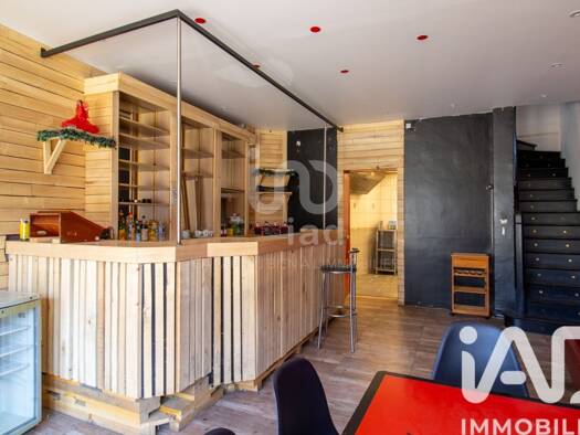 Local commercial à vendre 72 000 € 93 m² de surface de vente Roye 80700