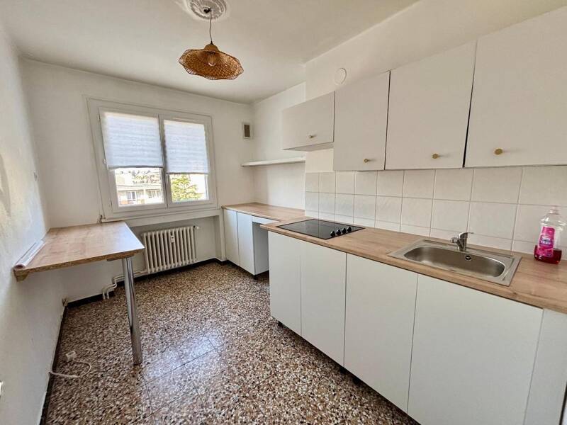 Maison à louer, 46m², SAINT ETIENNE