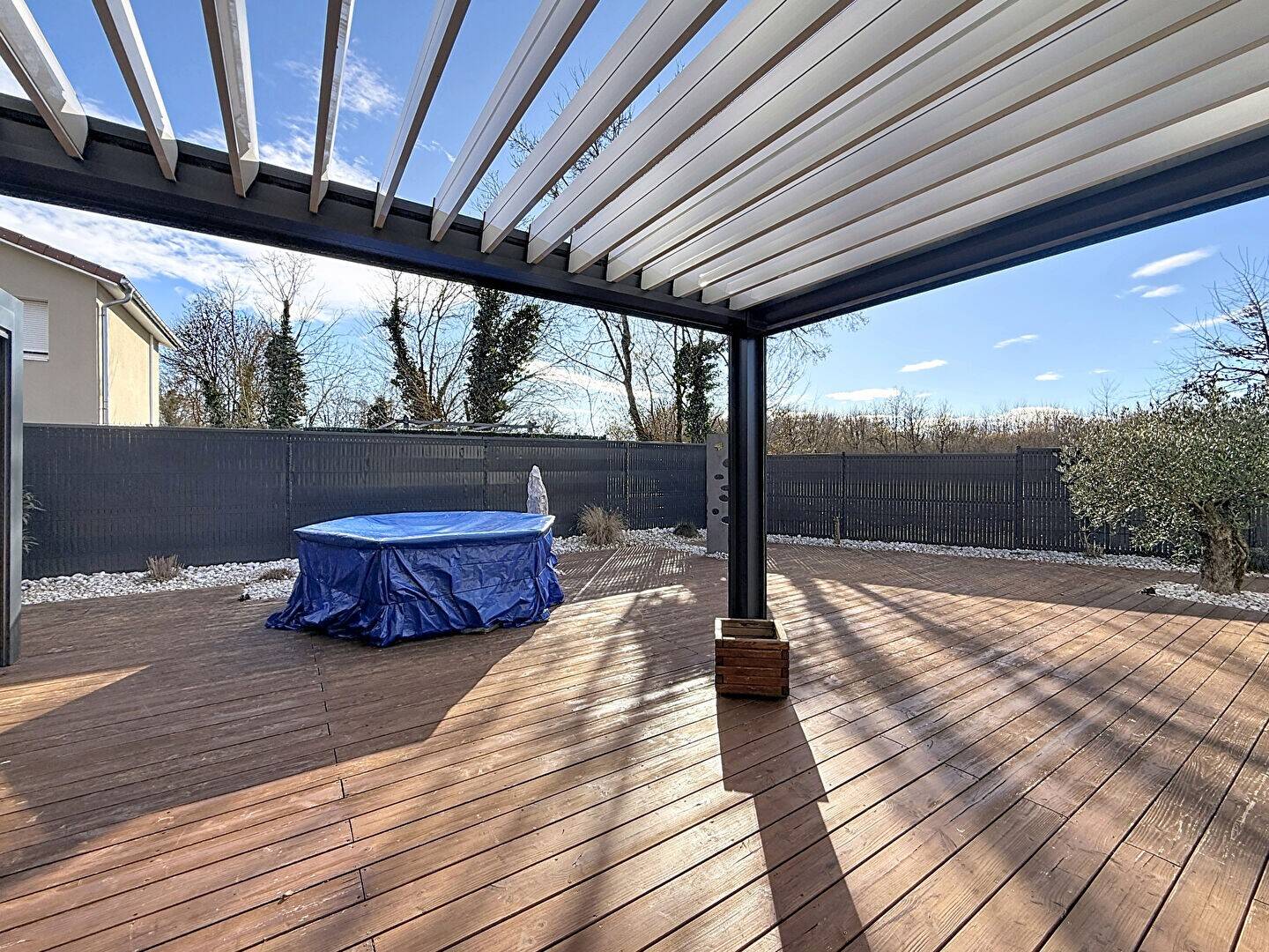 Maison à vendre, 82m², SAINT JEAN DE NIOST