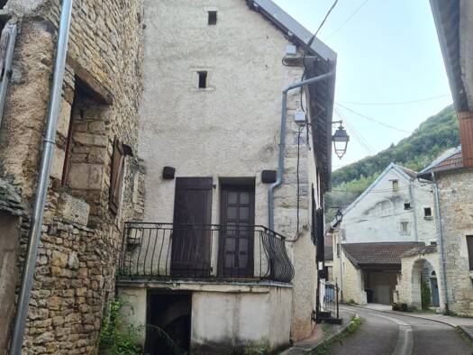 Maison à vendre 80 750 € 4 pièces 1 chambre 90 m² Vuillafans 25840