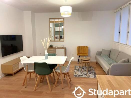 Colocation à louer - logement étudiant 400 € 1 pièce 1 chambre 10 m² 1er étage Espoir et Avenir-Le Nautilus-Colvert-Berlioz-Amiens Nord Ouest Amiens 80080