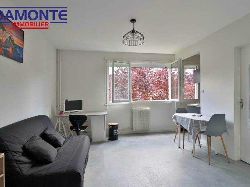 Maison à louer, 25m², SAINT JULIEN LES VILLAS