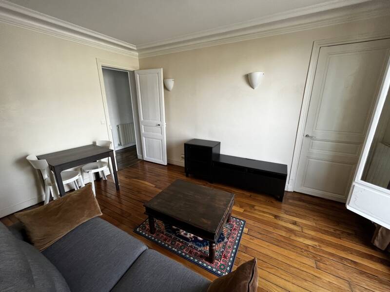 Maison à louer, 40m², PARIS 18E