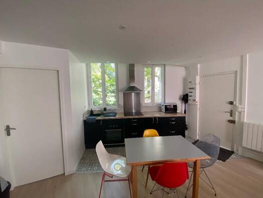 Duplex à louer 580 € 2 pièces 1 chambre 47 m² 1er étage Centre Ville Valence 26000