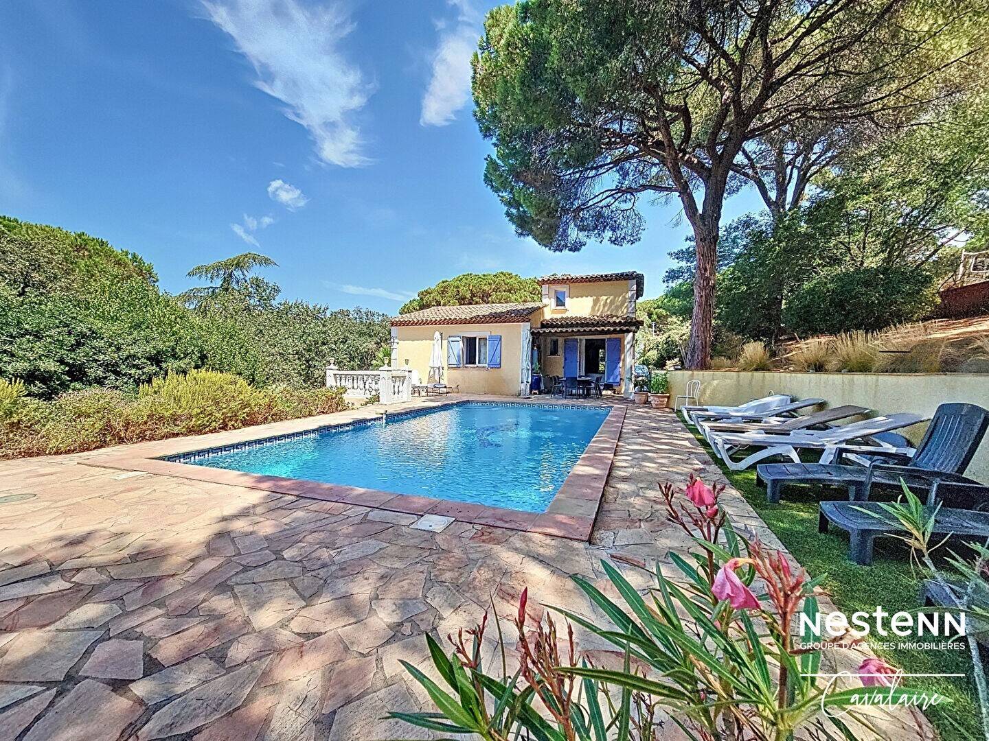 Maison à vendre, 180m², LA CROIX VALMER