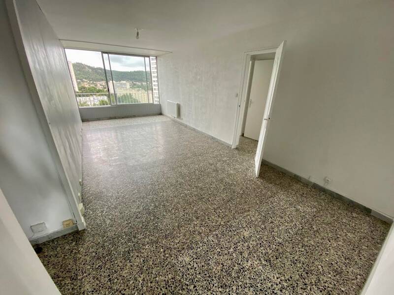 Maison à louer, 57m², MARSEILLE 9E