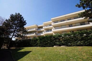 Appartement à louer 1 732 € 4 pièces 3 chambres 81 m² étage 2/3 Les Cotes Maisons Laffitte 78600