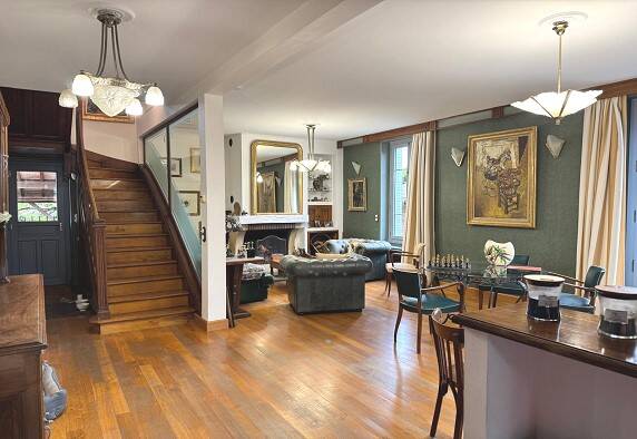 Maison à vendre, 245m², POUILLY SOUS CHARLIEU