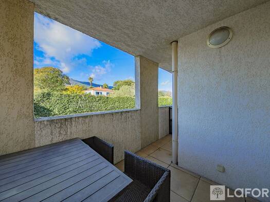 Appartement à vendre 175 000 € 3 pièces 2 chambres 73 m² Étage 1/3 Lucciana 20290