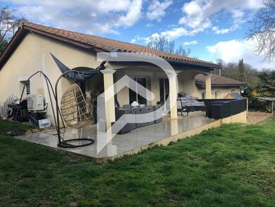 Maison de plain-pied à vendre 335 000 € 5 pièces 4 chambres 141 m² 1 000 m² de terrain Annoisin Chatelans 38460