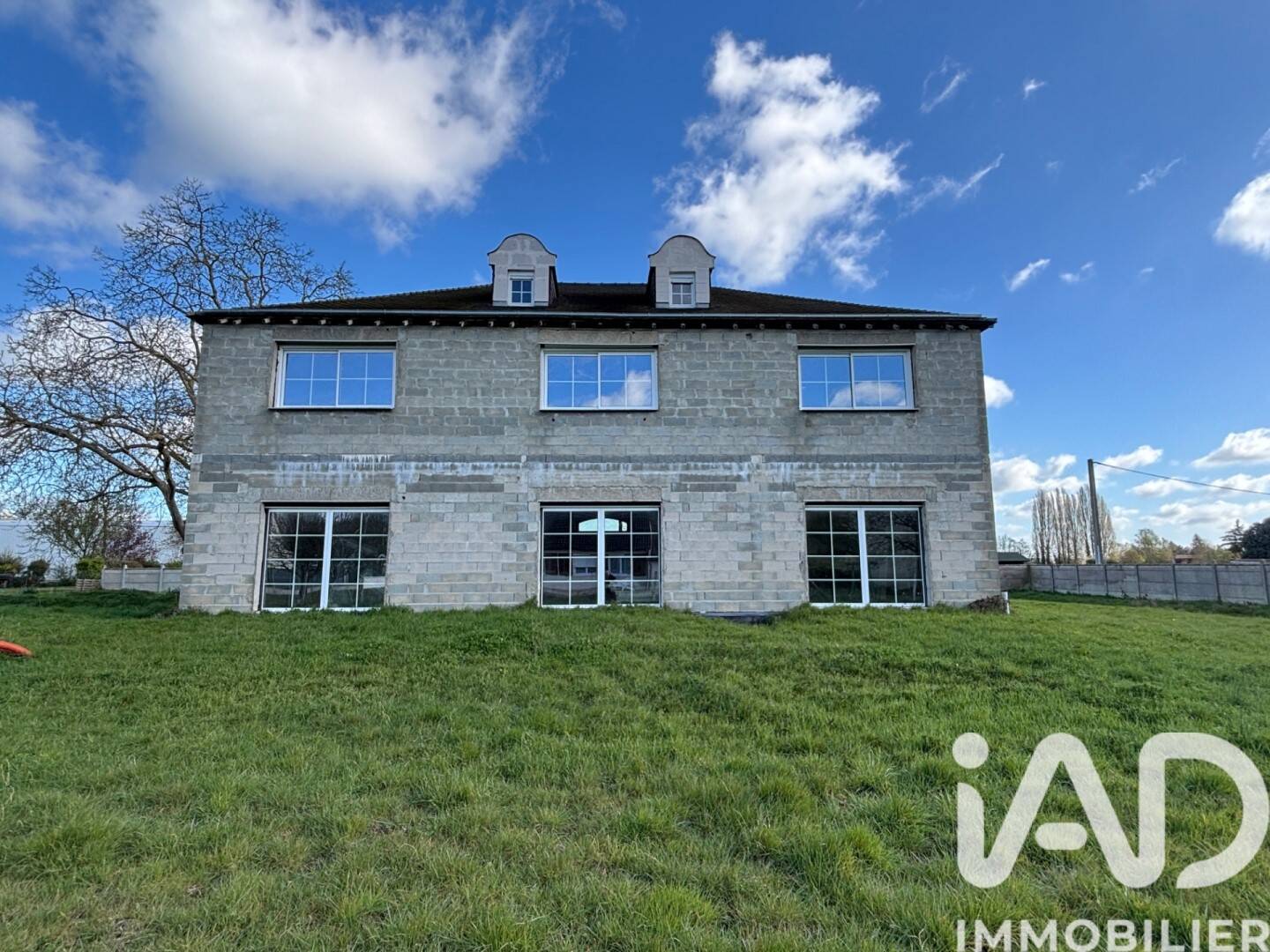 Maison à vendre, 330m², SAINT LUBIN DES JONCHERETS