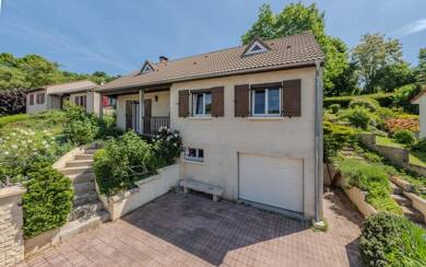 Maison à vendre 349 000 € 5 pièces 4 chambres 131 m² 525 m² de terrain Centre Ville-Terrasses d'Essey-La Fallée Essey-Lès-Nancy 54270
