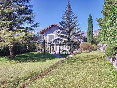 Maison à louer 2 890 € 5 pièces 4 chambres 221 m² Valleiry 74520