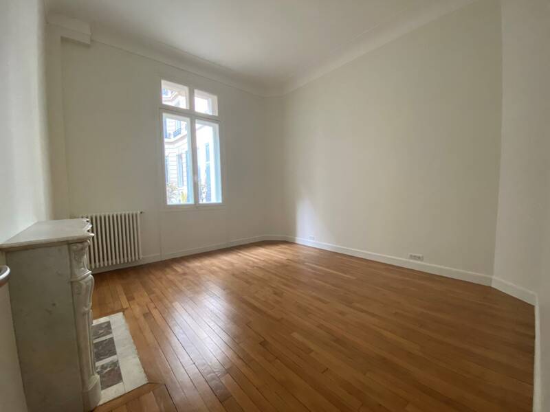 Maison à louer, 125m², PARIS 16E