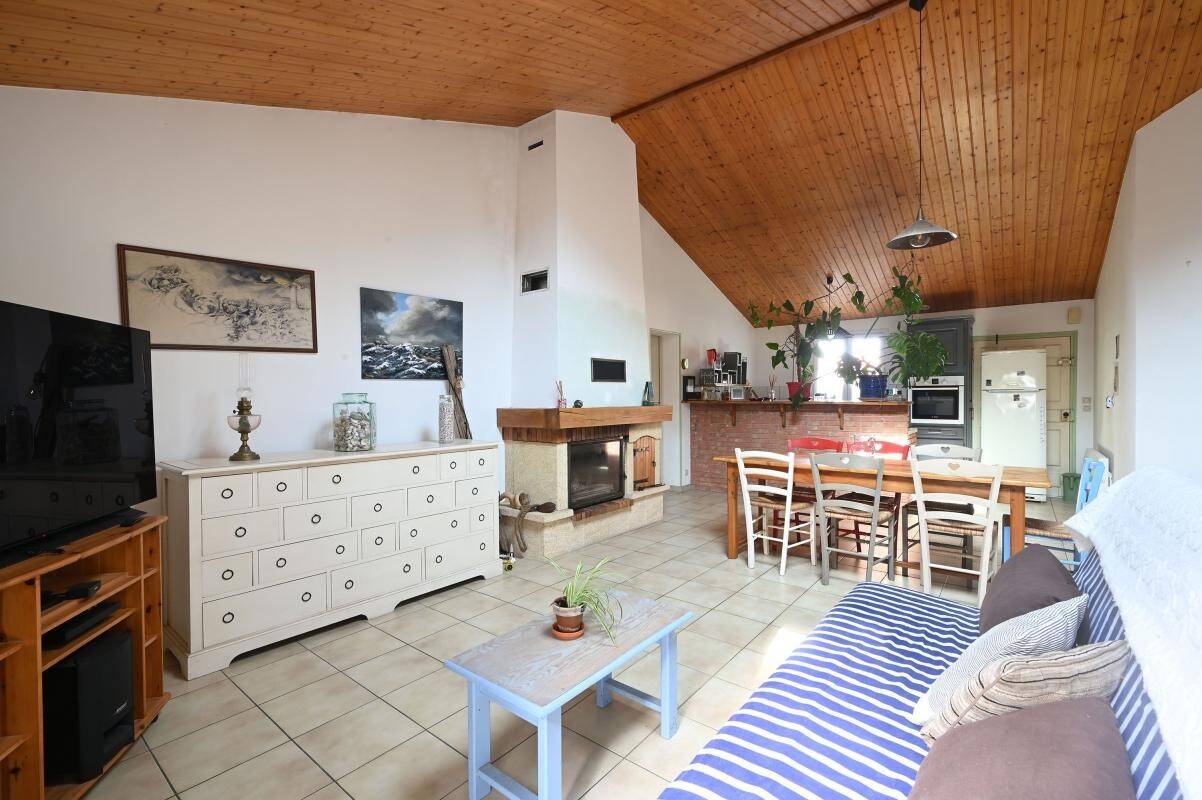 Maison à vendre, 104m², SAINT CLEMENT DES BALEINES
